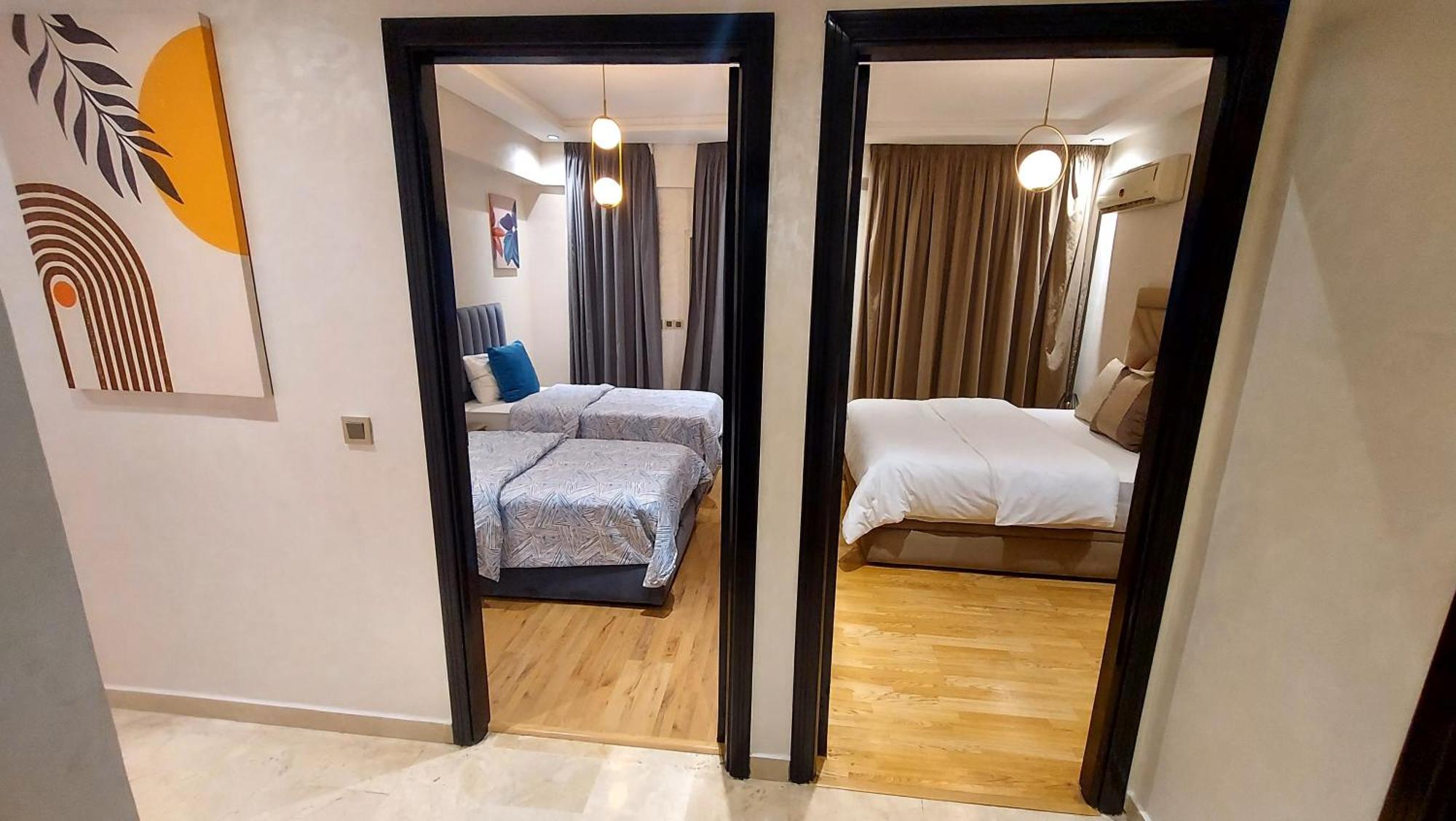 Luxury Downtown Apartment Of 80M2 In Front Of Hassan 2 Mosque And Sea From Family , Pour Famille , Interdit Couples Araabic Non Marie, Forbidden Unmarried Araabic Couples Basement Car Park Касабланка Екстер'єр фото